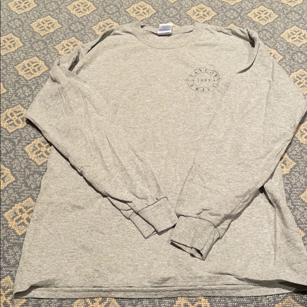 Taylor swift 1989 shirt